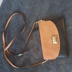 Simply Noelle crossbody purse